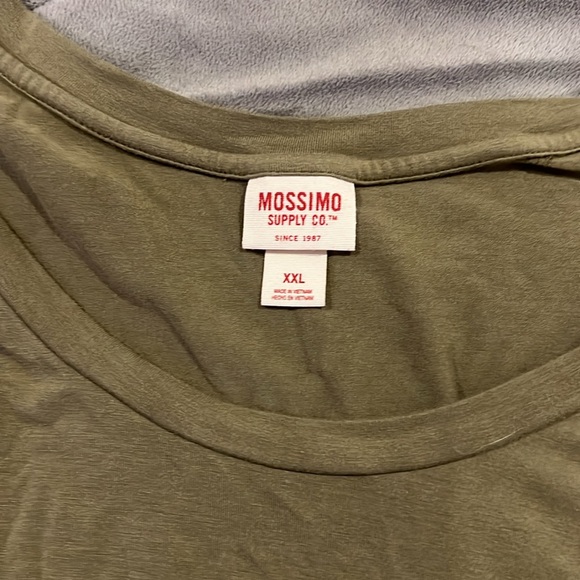 Olive green short sleeve shirt - Picture 4 of 4